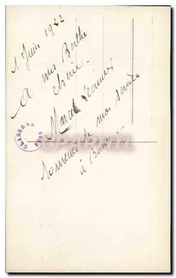Soldado em uniforme — estúdio — Verso