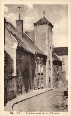 Vichy — La Maison du Barillage (XVIe siècle) — Edit. 'La Cigogne', pl. de l'Hôtel-de-Ville, Vichy