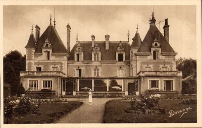 O Castelo (Cassino) — La Roche-Posay (Vienne) — R. Dorange, editor Tours