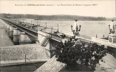 Arredores de Châtillon-sur-Loire — O Ponte-Canal de Briare (comprimento 662m) — D'Orléans