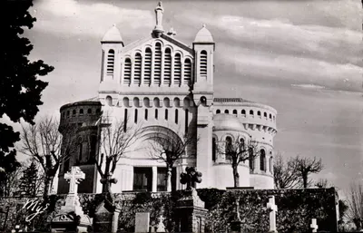 Saint-Sylvestre (Lot-et-Garonne) — A Basílica de Penne — Edições MYS
