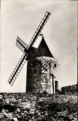 O Moulin de Daudet — Arredores de Arles (B.-du-R.) — Edições Francesas, n° 355