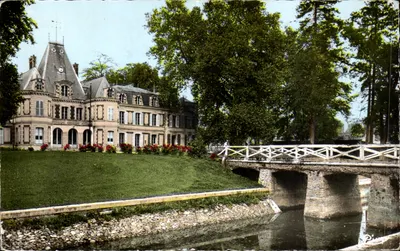 Castelo dos Agneau — Ozoir-la-Ferrière (S.-et-M.) — COMBIER IMP. MASON (S.-et-M.)