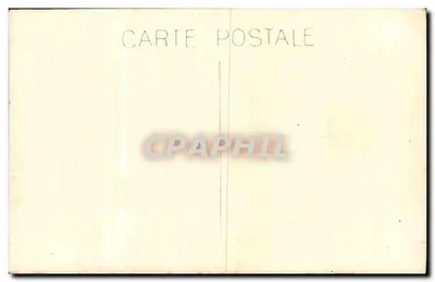 Mulher em vestido escuro perto de uma janela — interior — Carte postale — Verso