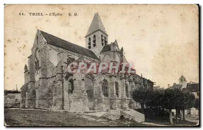 Triel - A Igreja — vista da igreja — C. M.