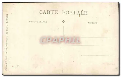 Młoda kobieta w stroju z kafelkami — studio — Foto LE BRETON, Rennes — Rewers