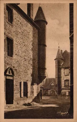 Salers (Cantal) — Um canto da Grande Place — ARGRA