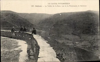 Salers — A Vale de São Paulo, vista da Promenade de Barrouze — LE CANTAL PITTORESQUE, n°607