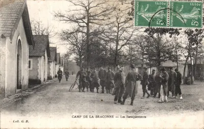 Camp de La Braconne — Les Baraquements — Coll. G. B.