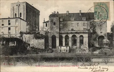 PONS (Charente-Inferieure) - O Castelo, Lado Sul — G. E. Bavin