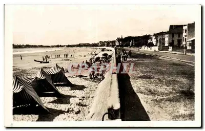 La Plage à Royan — vue de la côte — Édition TITO - M. BERLAUD - Bordeneux
