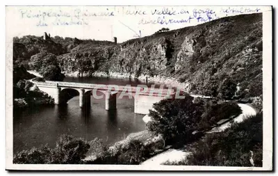 Pont sur la Creuse — vue avec Vellie en gorge, remblaiement et falaises — Édition « LA OUDONNE »
