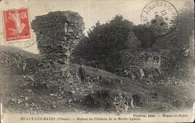EVAUX-LES-BAINS (Creuse) — Ruínas do Castelo de la Roche-Aymon — Pinthon, fot. — Evaux-les-Bains