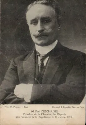 Bilhete postal antigo Militaria Paul Deschanel Presidente da câmara dos deputados Presidente da República le17janvier 1920