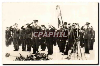 Cerimônia militar — saudações — n°39