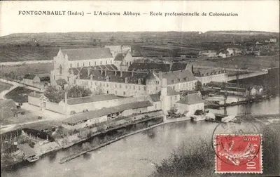 Fontgombault (Indre) — A Antiga Abadia — Escola Profissional de Colonização