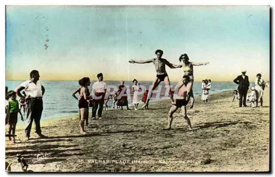 Valras-Plage (Hérault) — Cenas de praia — editor R. Pugoch, n°36