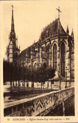 Conches — Igreja de Santa Foy lado sudeste — ND.