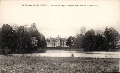 O Castelo de BEAUMESNIL, construído em 1630 — Vista da Fazenda da Água da Fazenda da Água