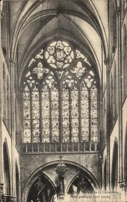 Vidraça da Catedral — Estilo gótico (século xixe) — editor não identificado
