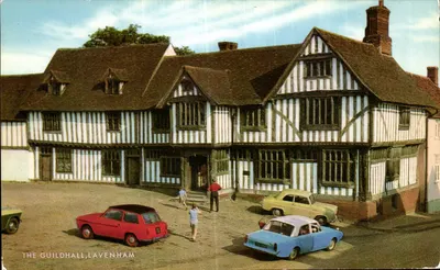 A Guildhall, Lavenham — editor J. Salmon Cameracolour, n° de série 4092c