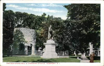 Stara pocztówka Stary kamieniczny młyn i figura Channinga — Newport, R.I. — Herz Bros.