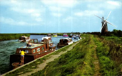 O rio Bure em Stracey Arms — Norfolk Broads — PT13614