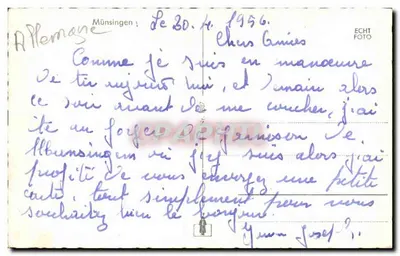Vue de Münsingen — pessoa sentada em um banco sob uma árvore — editor ECHT FOTO — Verso