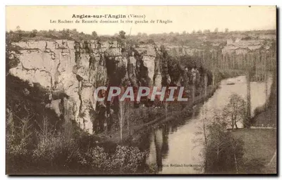 Angles-sur-l'Anglin (Vienne) — Os Rochos de Reimerle dominando a margem esquerda do Anglin — Edição Rolland-Bertinmier