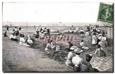 Sulla Brise-Lames — spiaggia animata — editore C. Pecq