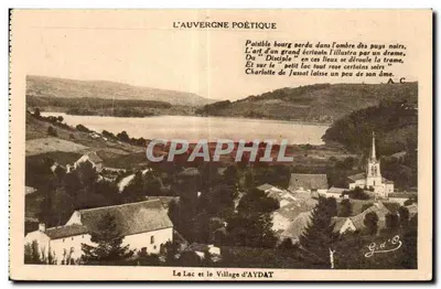O Lago e o Vilarejo de Aydat — A Auvergne Poética — editor A.C.