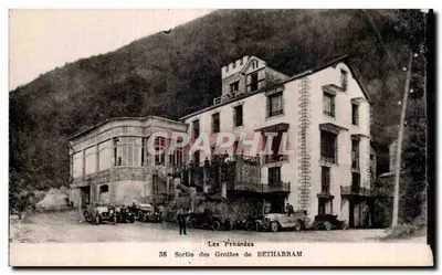 Uscita delle Grotte di BETHARRAM — I Pirenei — editore BETHARRAM, n° 36