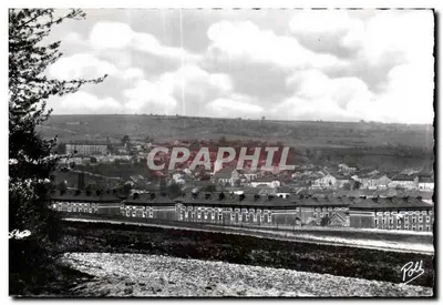 Pejzaż panoramiczny miasta — wydawca Poll, numer serii nieczytelny