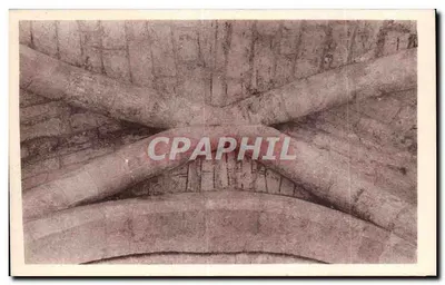 Moriénval (Oise) — Vórtice do Déambulatório — Primeiras janelas de ogivas — Foto P. Duchesnay