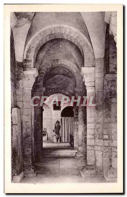 Moriénval (Oise) — Antiga igreja abbatial das Beneditinas — Lateral norte da nave — Foto P. Duclos, Pierrefonds