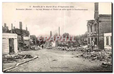 Sermaize (Marne) — A rua Bénard e o hotel de cidade após o bombardeio — A. Humbert, fot. edit., St-Dizier