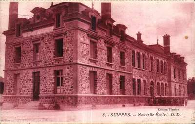 Suippes — Nouvelle École — Édition Plomion