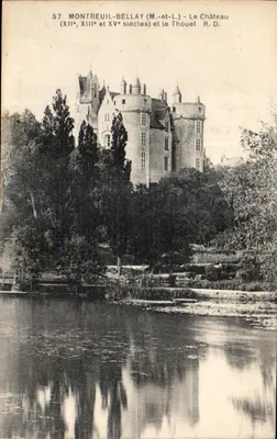 Montreuil-Bellay (M.-et-L.) — O Castelo (séculos XII, XIII e XV) e o Thouet — R.D.