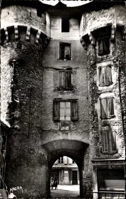 Porte du Théron — Argra — Les Éditions ARGRA