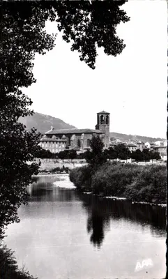 Langeac (Haute-Loire) — A Igreja vista da Ilha do Amor — Sociedade das Cartas Postais N.P.A. POUX