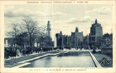 Exposition Coloniale Internationale — Paris 1931 — Le Palais vu de la Section de l'Indochine — G. Olivier et J. G. Lambert, Archs.