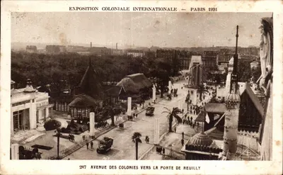 Exposition Coloniale Internationale — Paris 1931 — Avenue des Colonies vers la Porte de Reuilly — n° 287