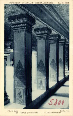 Temple d'Angkor-Vat — Galerie intérieure — Exposition Coloniale Internationale — Paris 1931