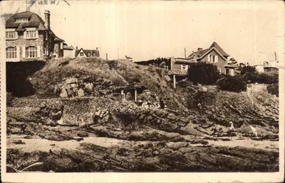 Bilhete postal antigo Saint pair sur mer les rochers saint gaud