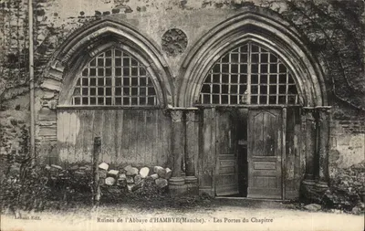 Ruínas da Abadia de Hambye (Manche) — As Portas do Capítulo — Lehaut Edit.