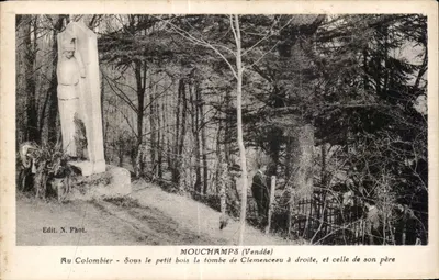 Mouchamps (Vendée) — Túmulo de Clemenceau e de seu pai no Colombier — Edit. N. Phot.
