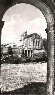 Catedral de São Alain — Lavau (Tarn) — edições NARBO