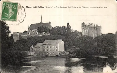 Montreuil-Bellay (M.-et-L.) — Vista Geral da Igreja e do Castelo, xvi° século (Mon. hist.) — Dando-Berry - 385