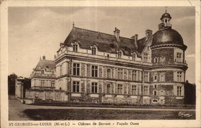 ST-GEORGES-sur-LOIRE (M.-et-L.) — Castelo de Serrant — Fachada Oeste — Consécio