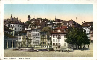 Fribourg. Place du Tilleul — vue de la place avec fontaine et bâtiments — Société Graphique Neuchâtel, n° 1267